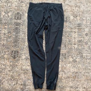 Albion Fit Jetsetter Jogger